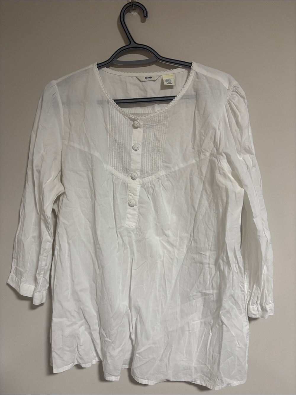 Izod White Cotton Pintuck Front Blouse